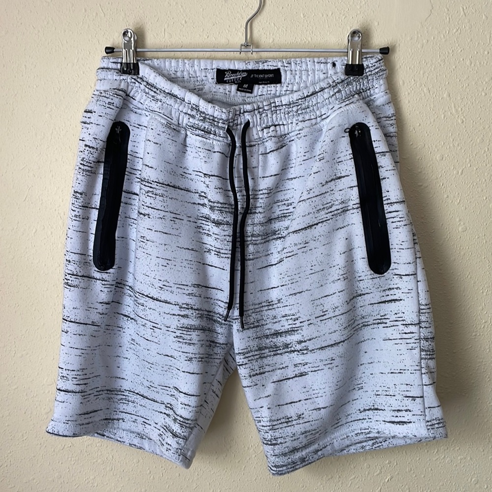 Brooklyn Cloth Grey Sweat shorts (Medium)